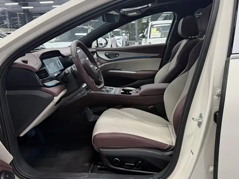 BYD Seal 07 DM-i — миниатюра 14