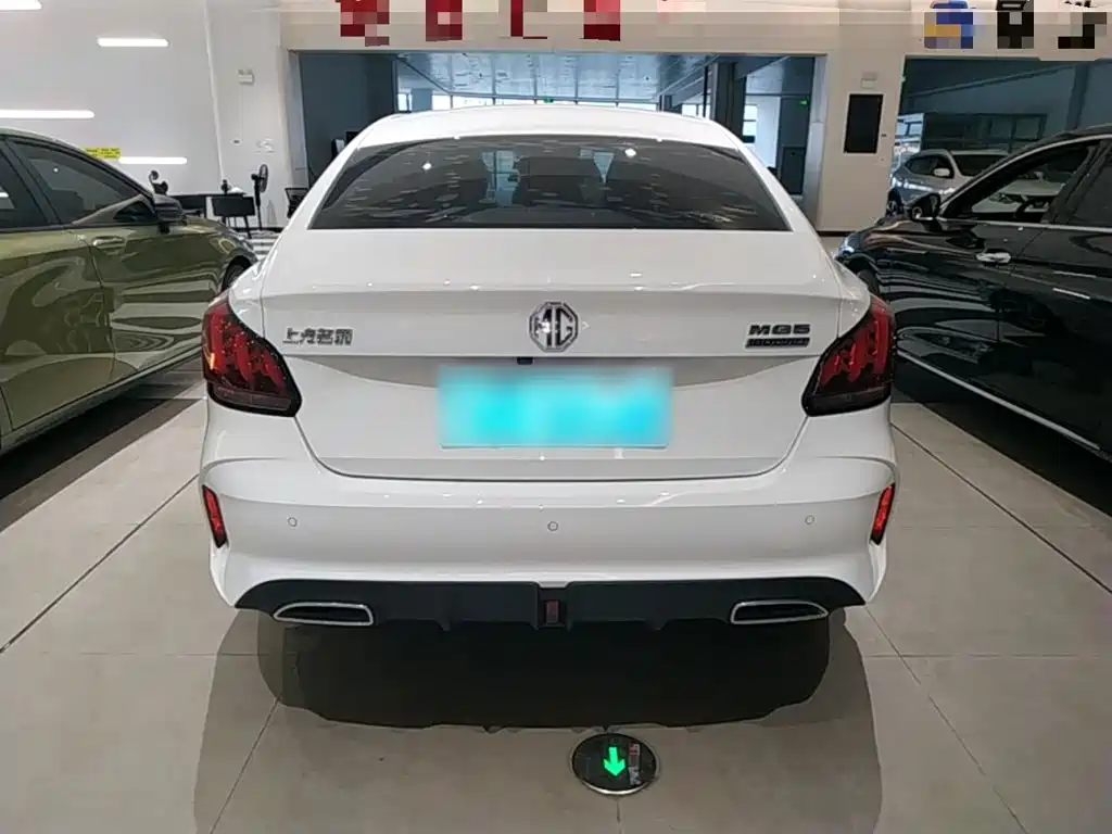 MG MG5 — миниатюра 6