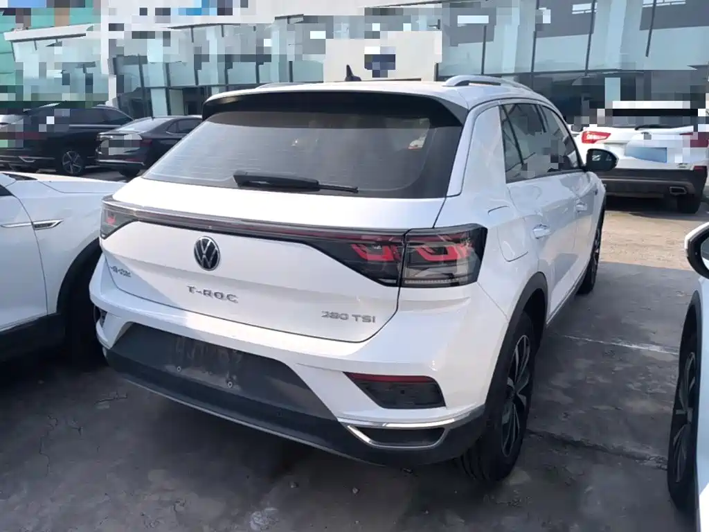 Volkswagen T-Roc — миниатюра 7