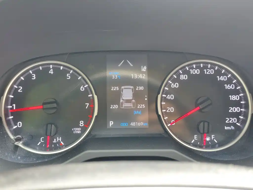 Toyota RAV4 — миниатюра 16