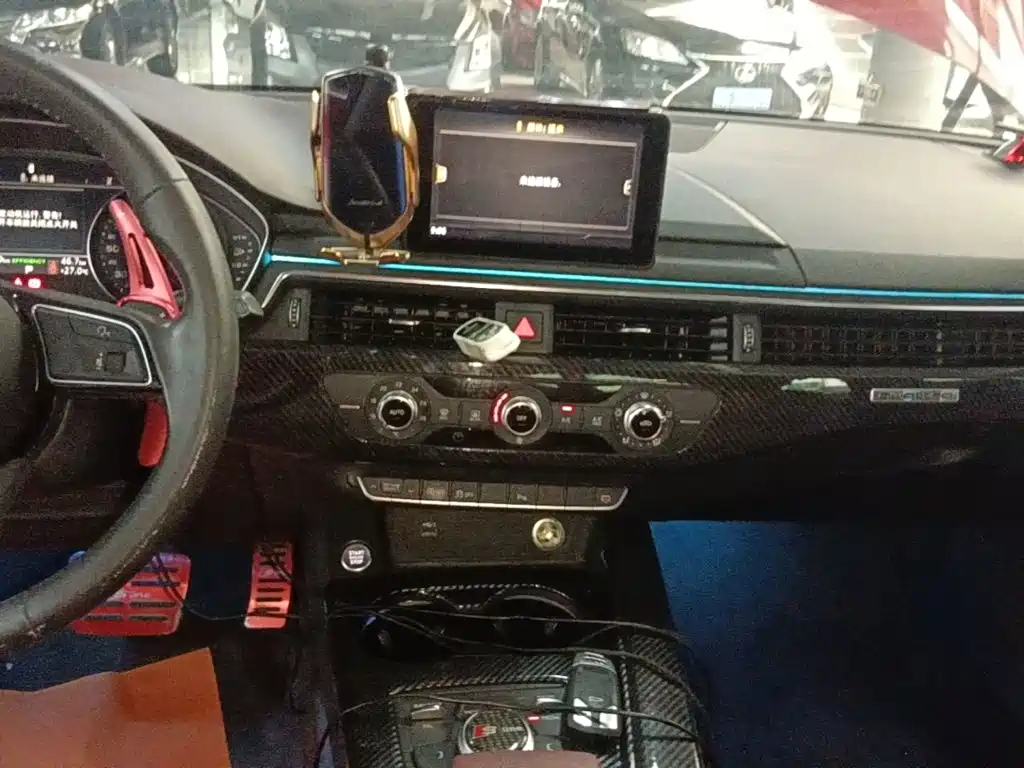 Audi A4L — миниатюра 13