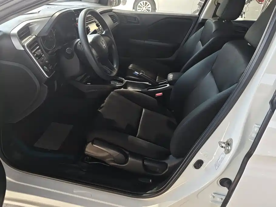 Honda City — миниатюра 9