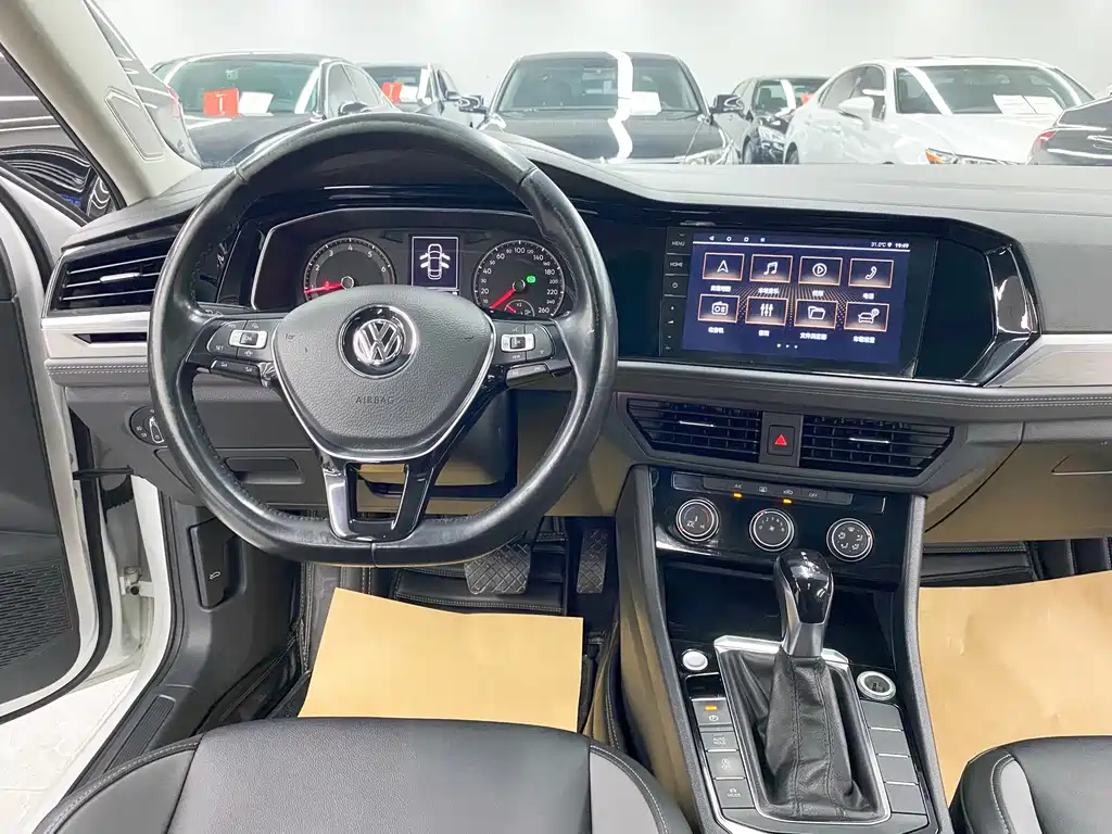 Volkswagen Sagitar — миниатюра 17