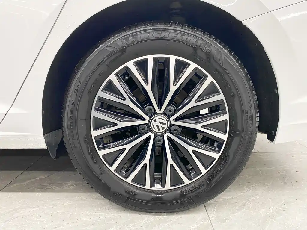 Volkswagen Sagitar — миниатюра 20