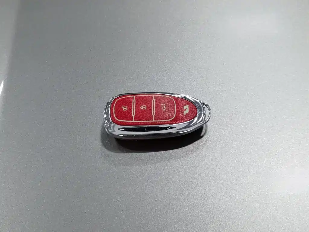Li Auto Li ONE — миниатюра 19