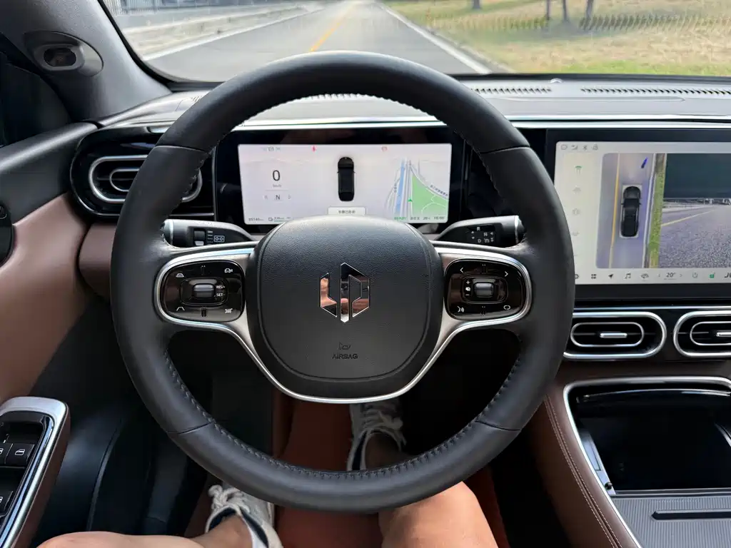 Leapmotor Leapmotor C01 — миниатюра 6