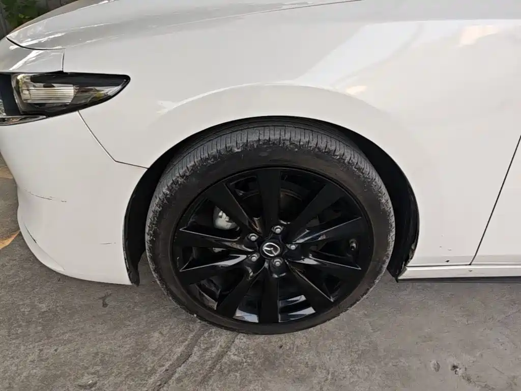 Mazda 3 Axela — миниатюра 23