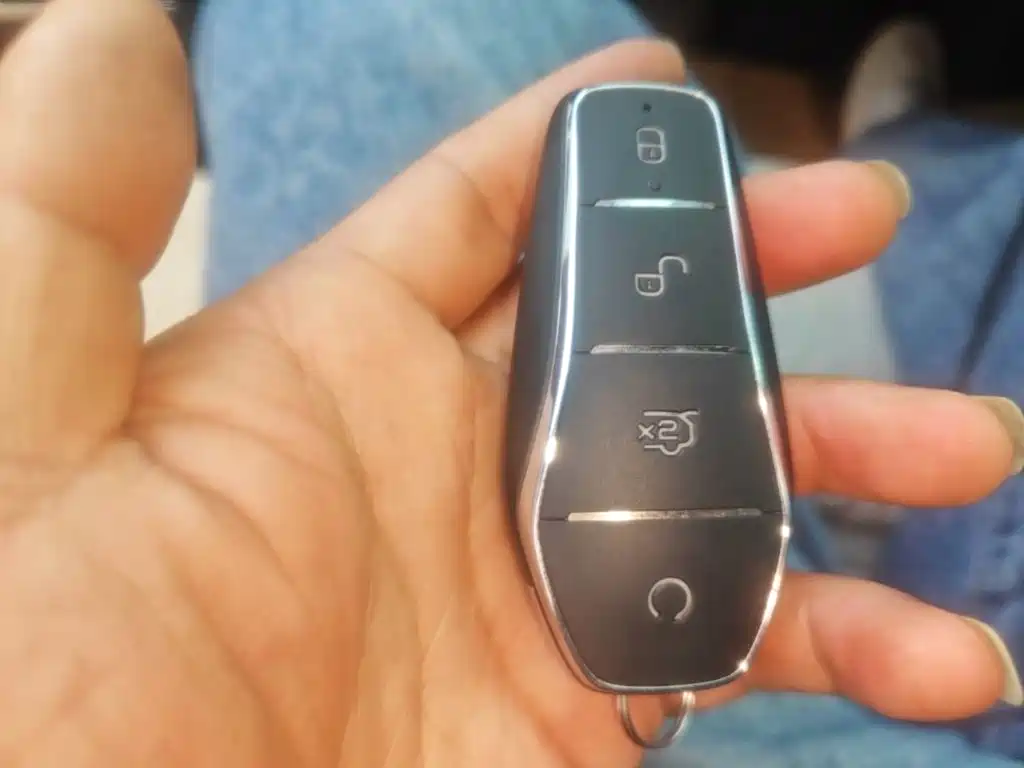 BYD Tang New Energy — миниатюра 9