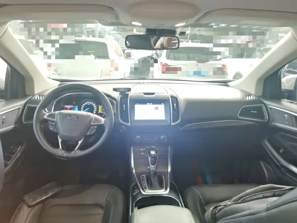 Ford Edge — миниатюра 10