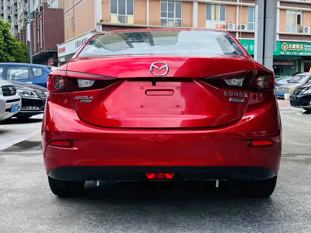 MAZDA  3 ANGKESAILA