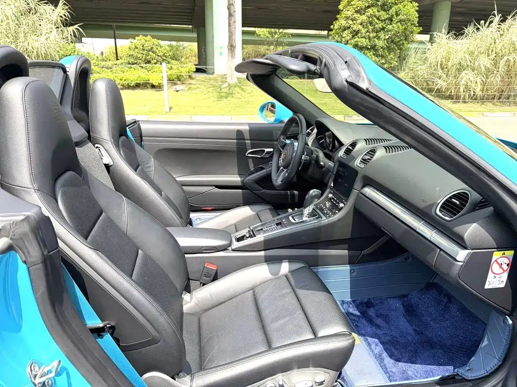 Porsche 718 2018 Boxster 2.0T