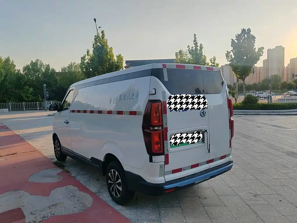 Changhe EV5 — миниатюра 7
