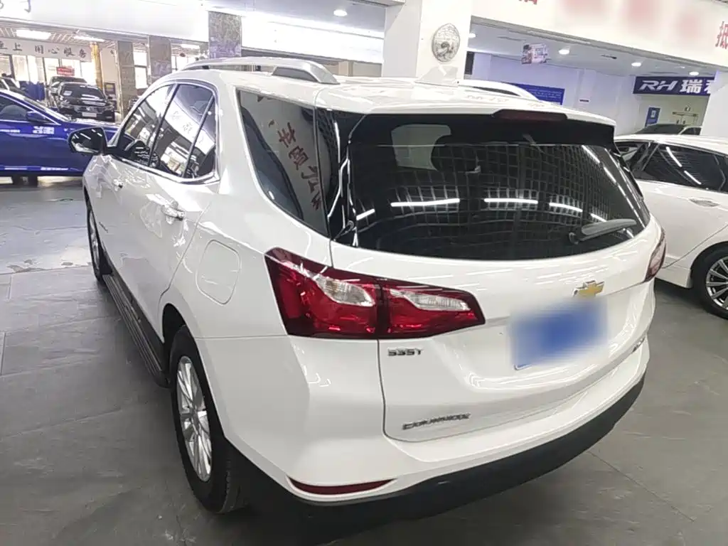 Chevrolet Equinox — миниатюра 5