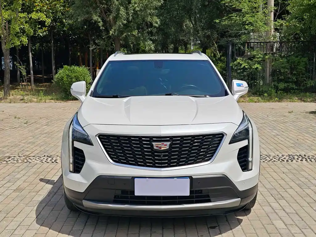 Cadillac XT4 — миниатюра 2