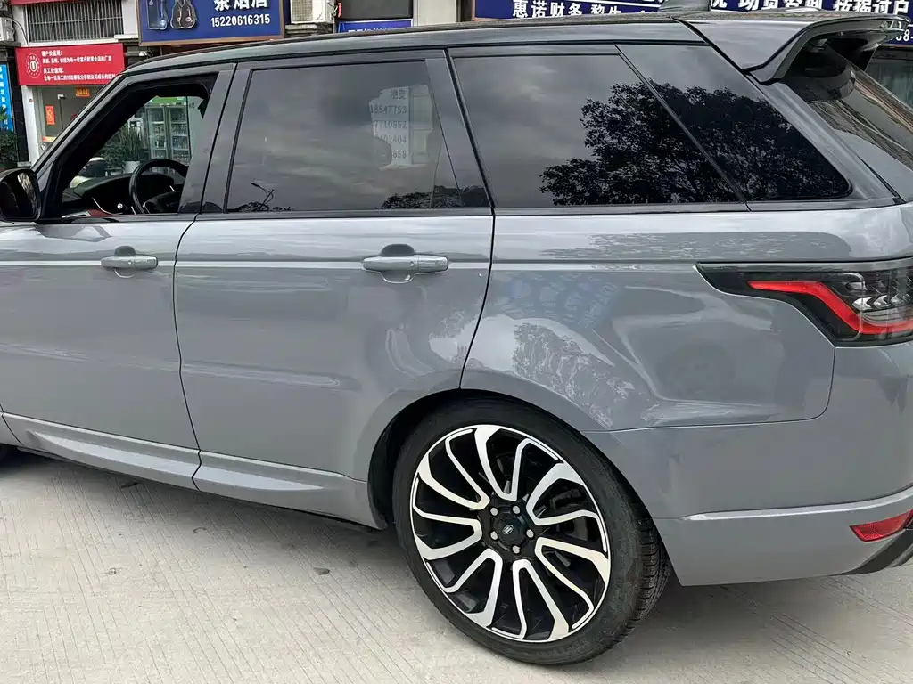 Land Rover Range Rover Sport 2018 3.0 SC V6 HSE DYNAMIC