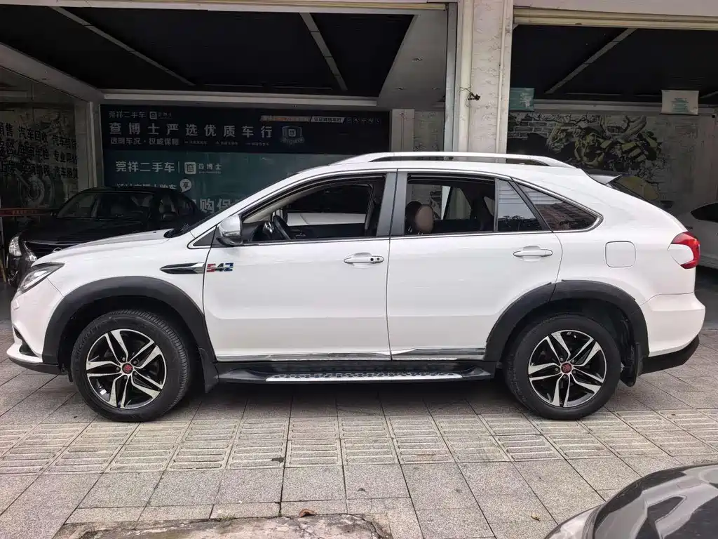 BYD Tang New Energy — миниатюра 11