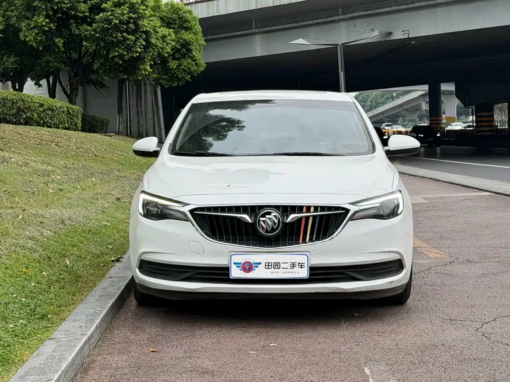 Buick Excelle — миниатюра 2