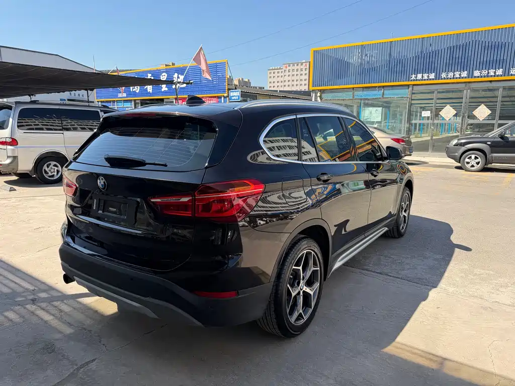 BMW X1 — миниатюра 11