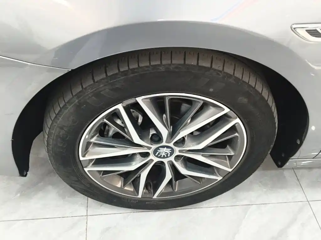 BYD Qin PLUS — миниатюра 23