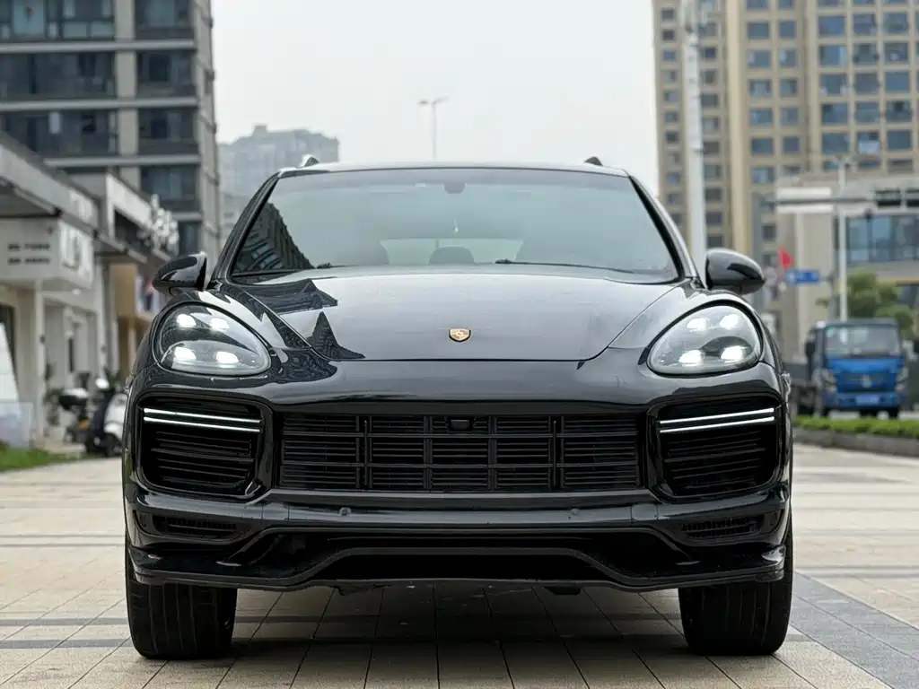 Porsche Cayenne 2014 Cayenne Platinum Edition 3.0T