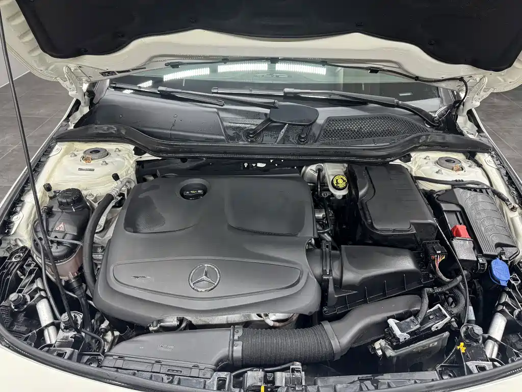 Mercedes-Benz CLA (Import) — миниатюра 16