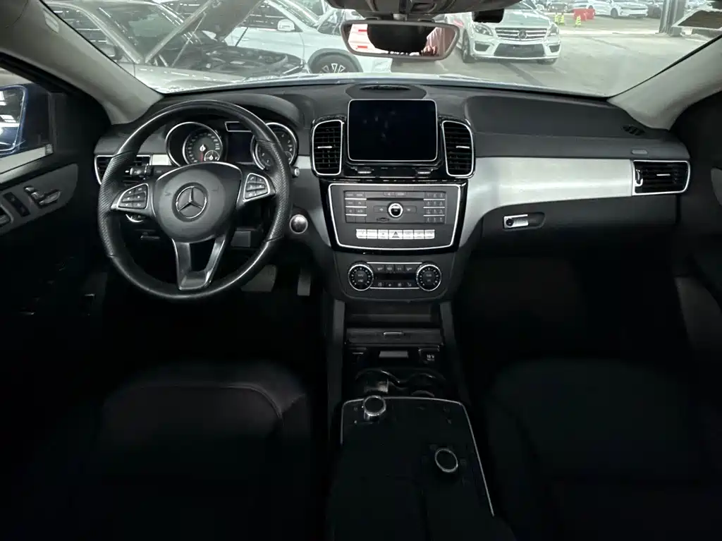 Mercedes-Benz GLE 2017 GLE 400 4MATIC SUV