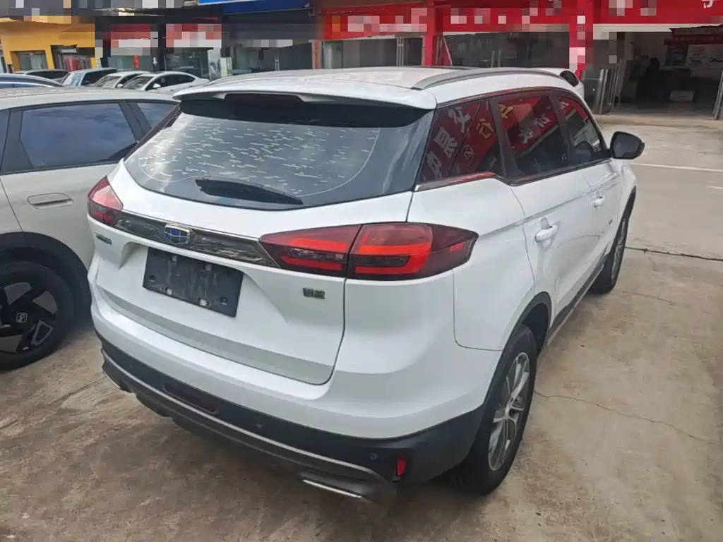 Geely Boyue — миниатюра 7