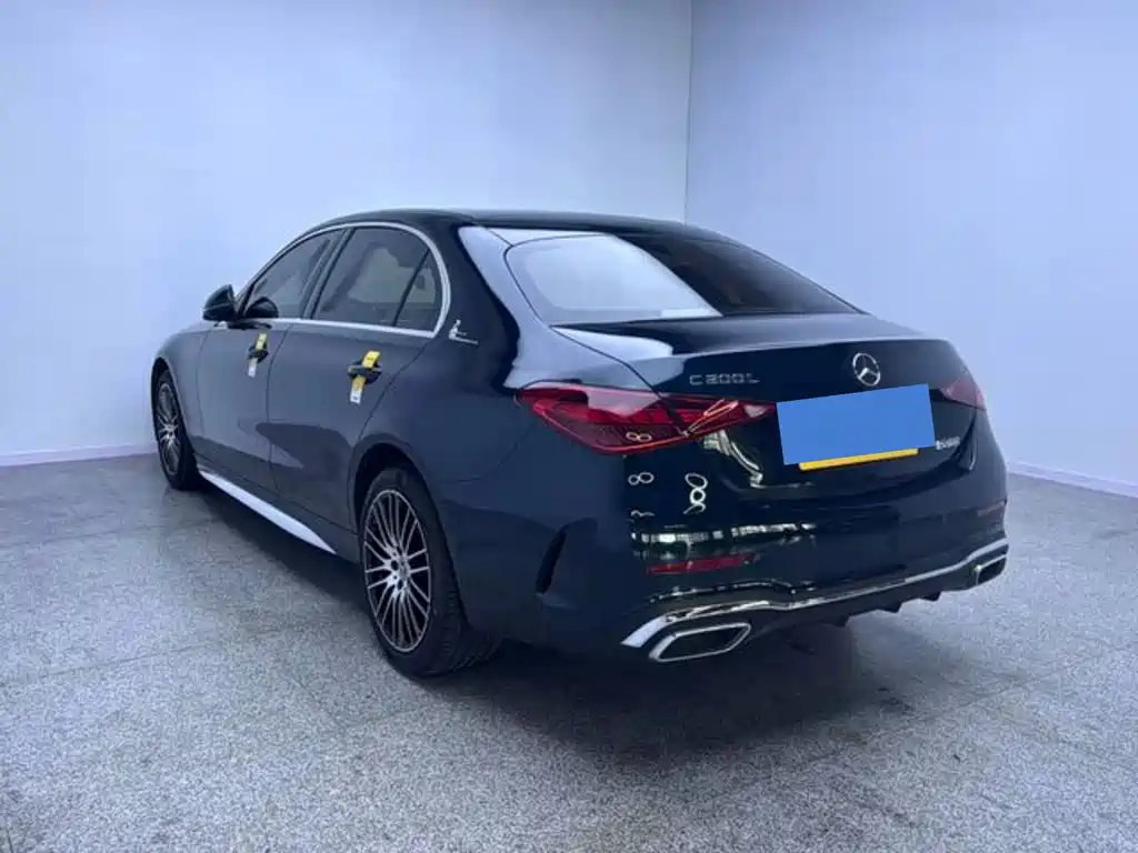 Mercedes-Benz C-Class — миниатюра 8