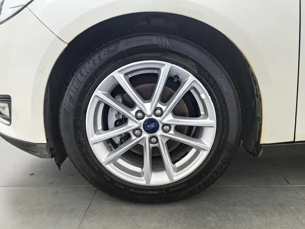 Ford Focus — миниатюра 17