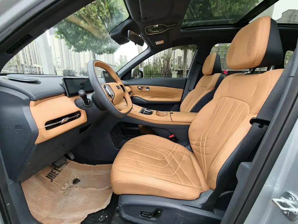 Geely Galaxy Galaxy 7 7 2025 120km +