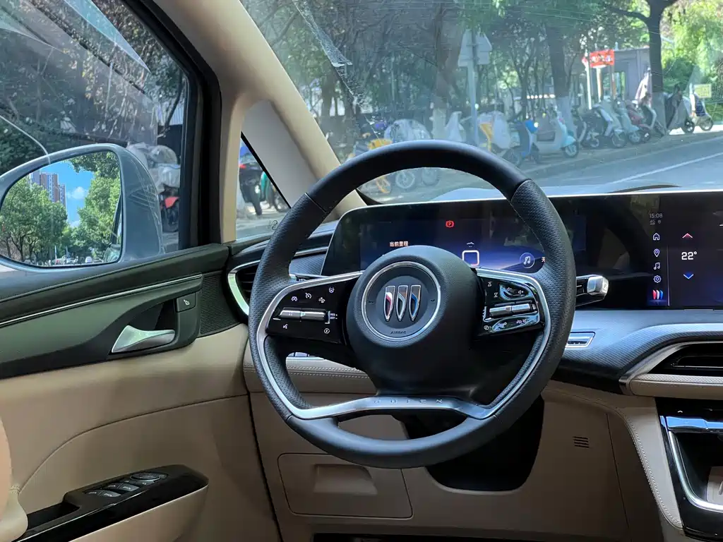 Buick GL8 Hybrid — миниатюра 13