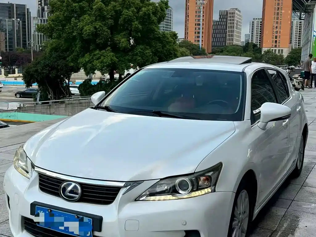 Lexus CT