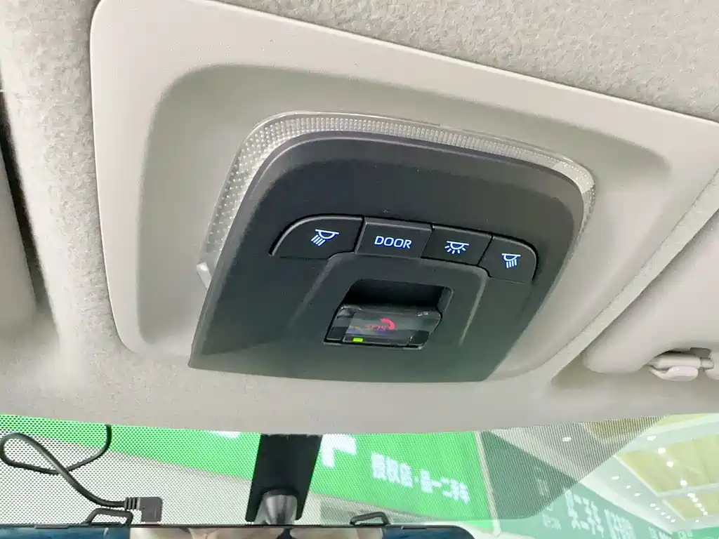 Toyota Frontlander — миниатюра 16