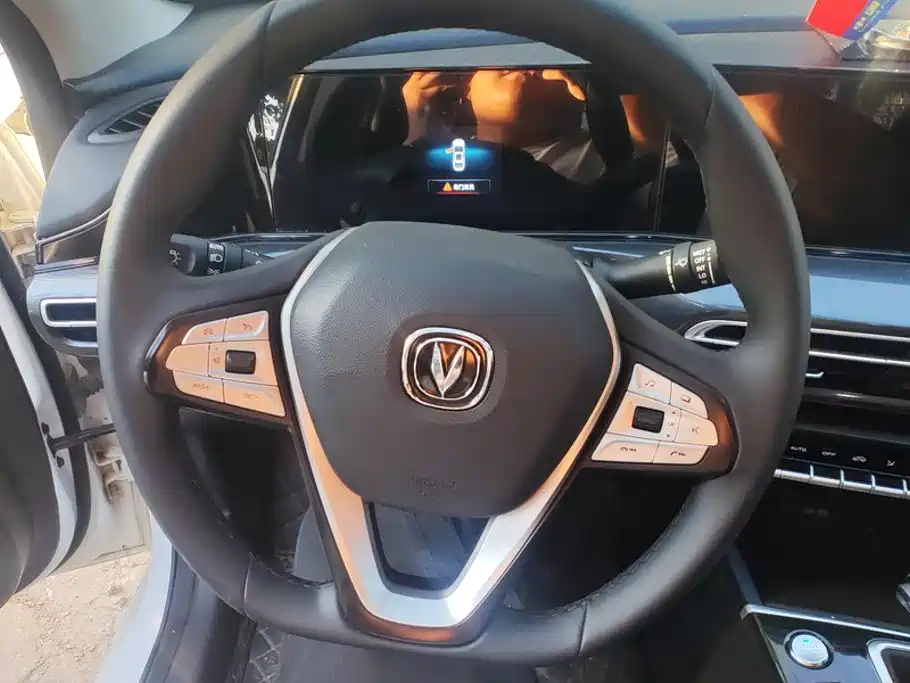 Changan Eado — миниатюра 15