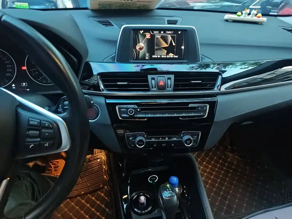 BMW X1 — миниатюра 6