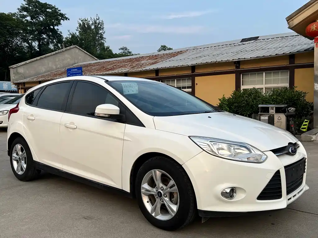 Ford Focus — миниатюра 3