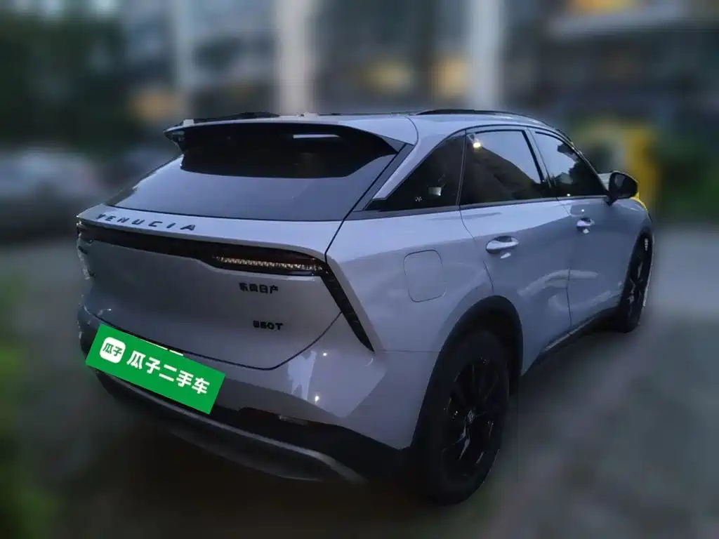 Venucia V — миниатюра 5