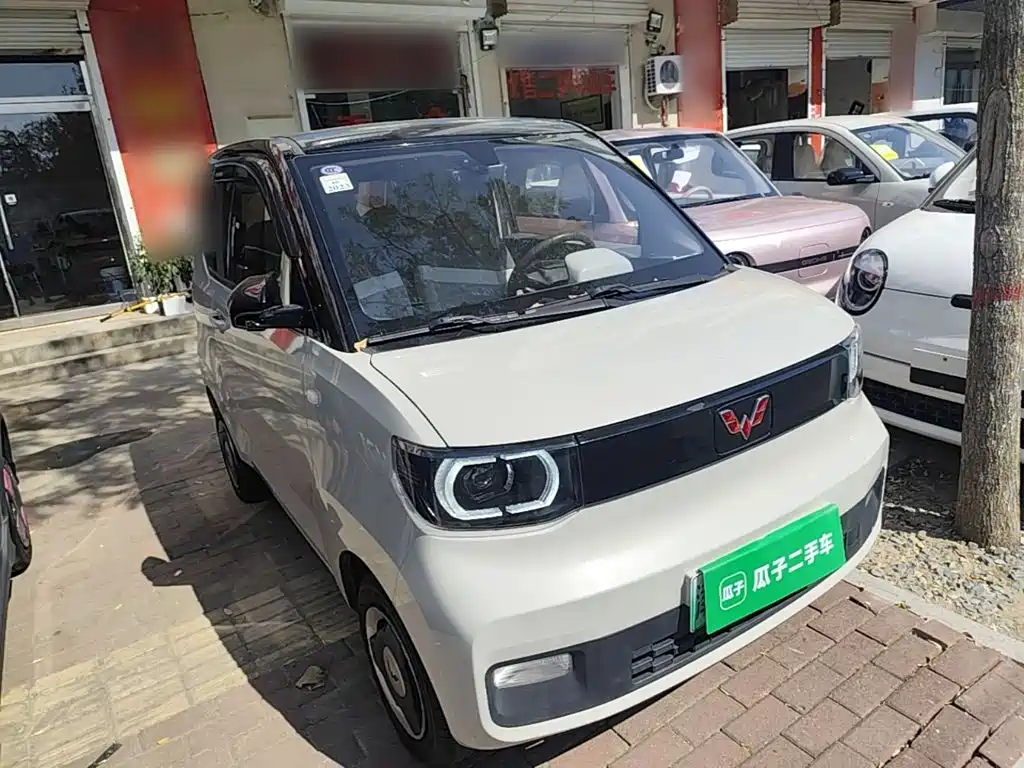 Wuling MINIEV — миниатюра 4