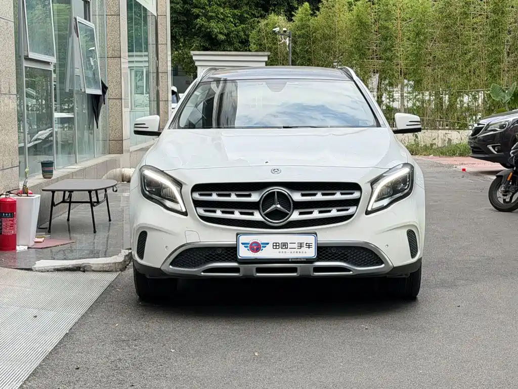 Mercedes-Benz GLA — миниатюра 2