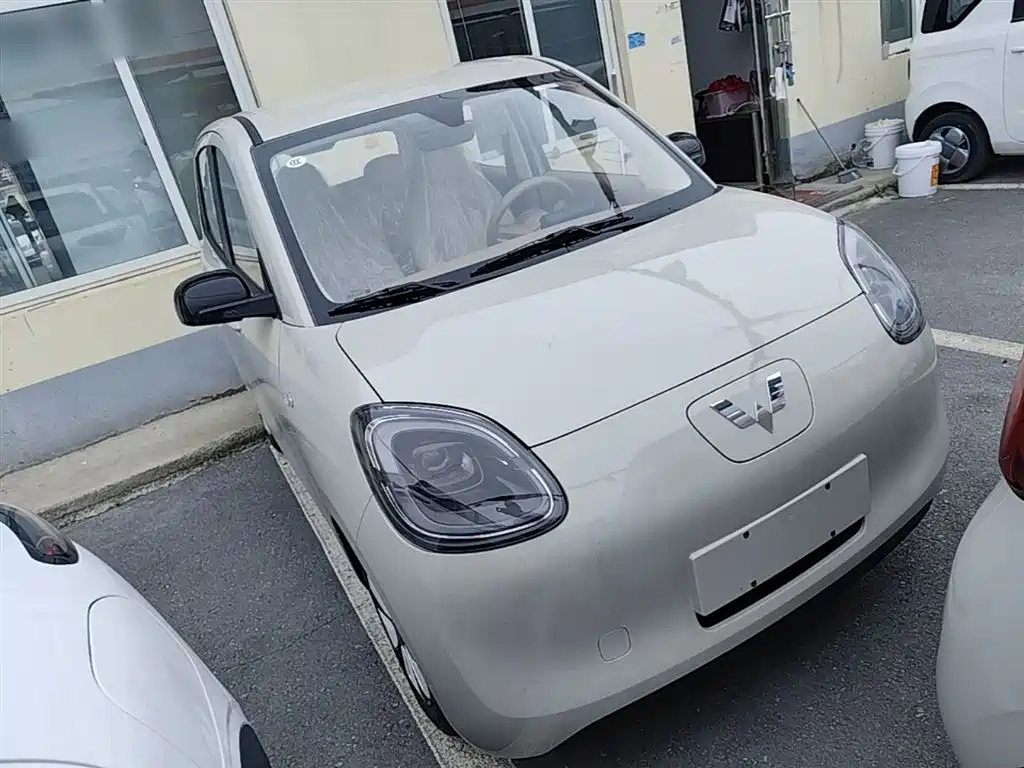 Wuling Mini EV MINIEV 2025