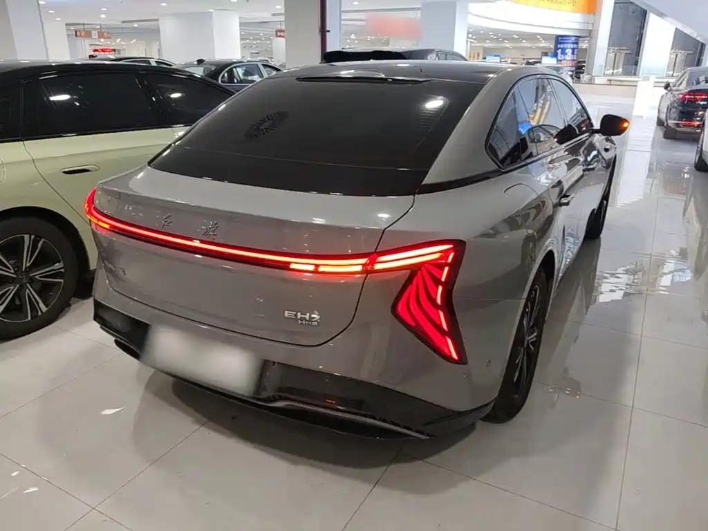 Hongqi Hongqi EH7 — миниатюра 7