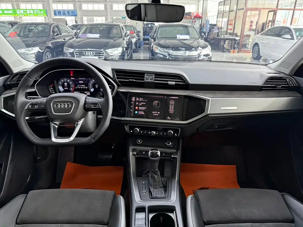 Audi Q3 2022 35 TFSI Fashion
