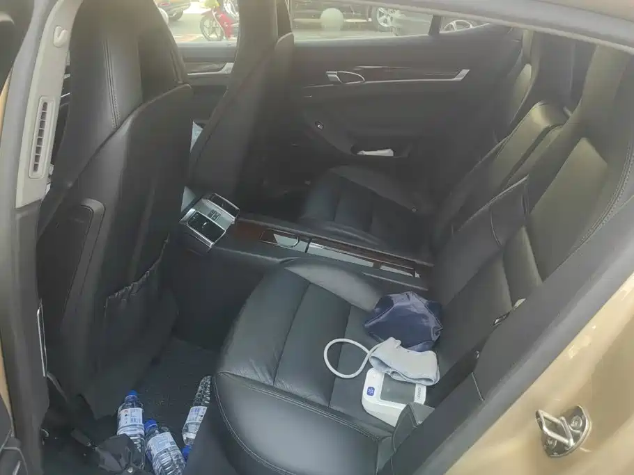 Porsche Panamera — миниатюра 11