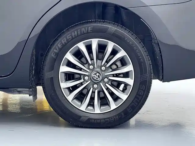 Toyota Corolla — миниатюра 16