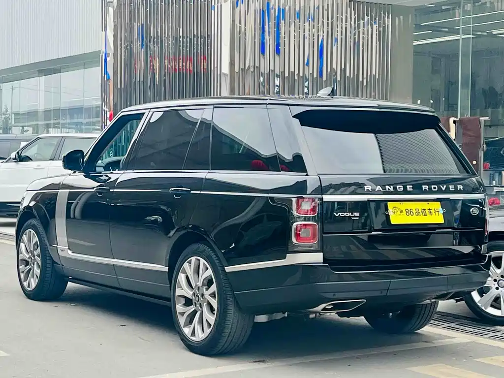 Land Rover Range Rover — миниатюра 4