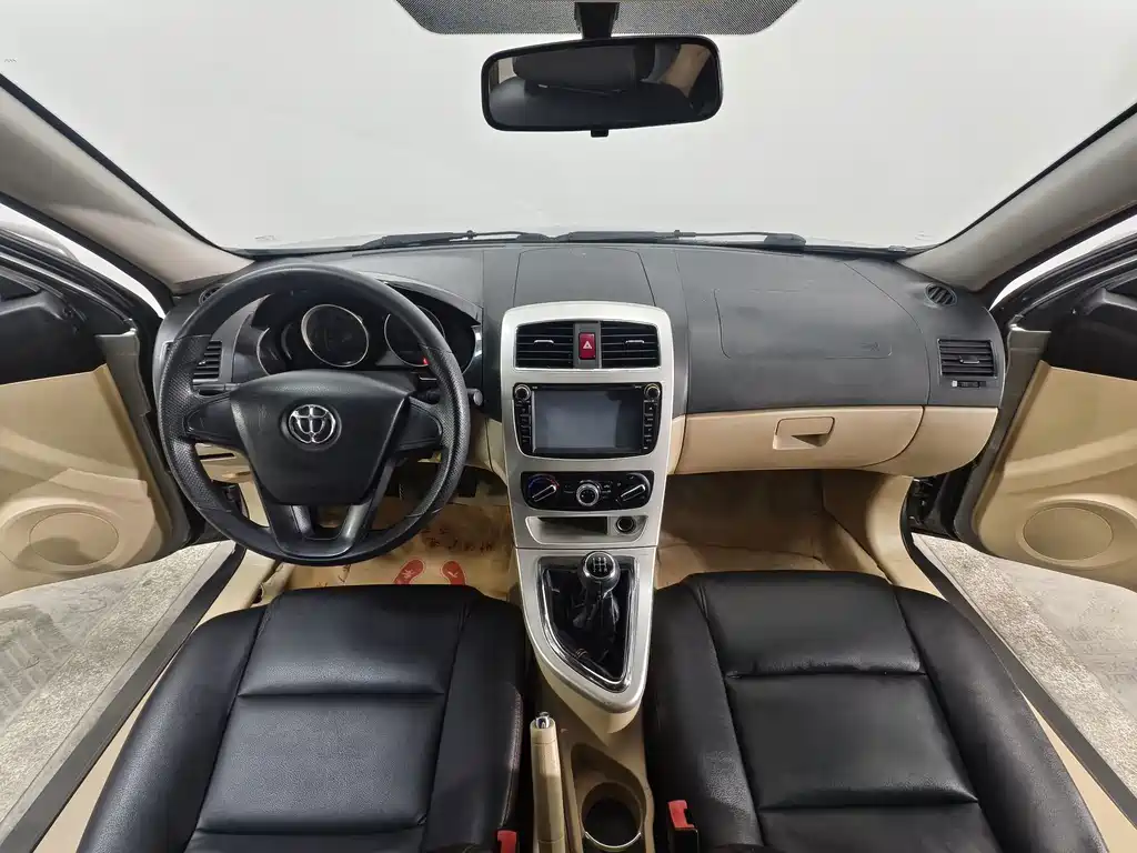 Zhonghua H330 — миниатюра 9