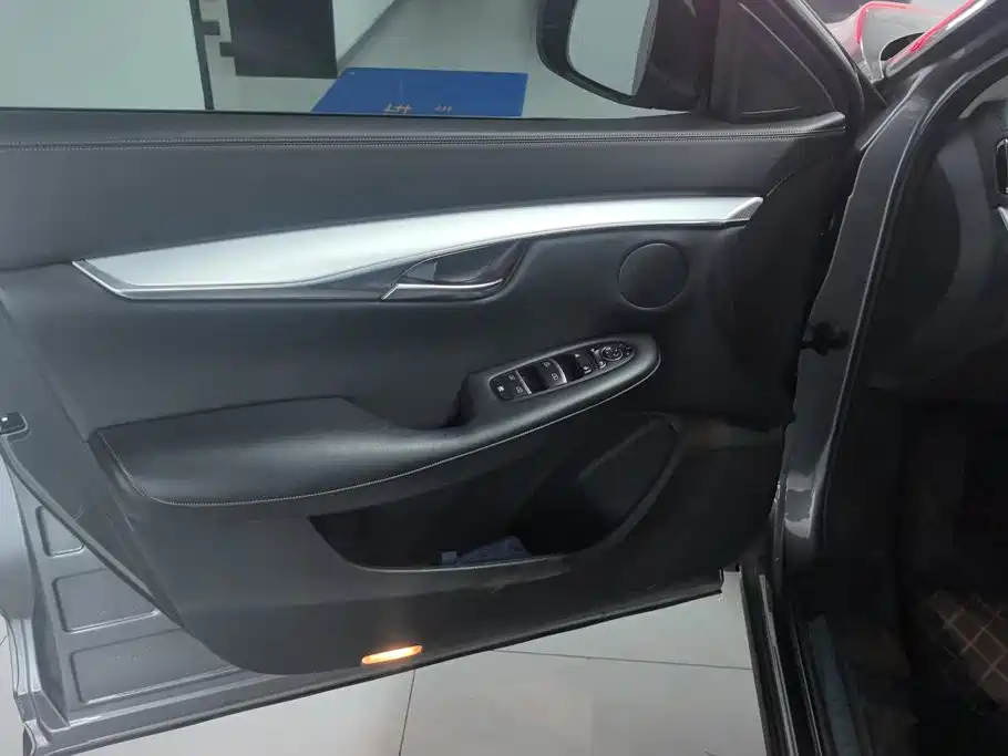 Infiniti QX50 — миниатюра 7