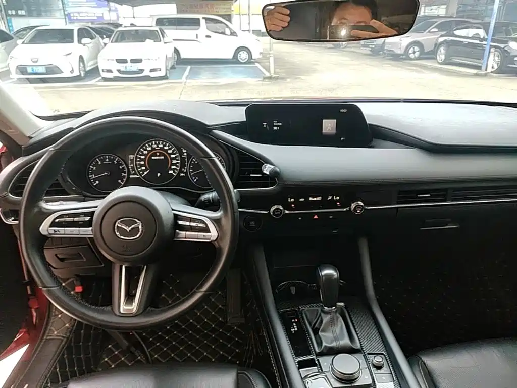 Mazda 3 Axela — миниатюра 10