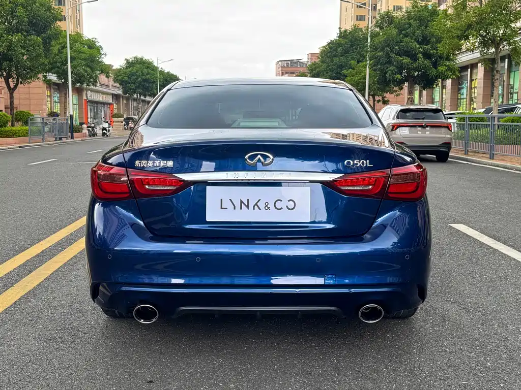 Infiniti Q50L — миниатюра 5