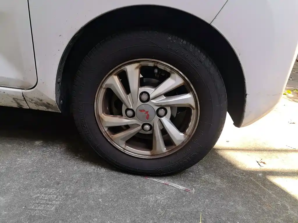 Wuling MINIEV — миниатюра 24